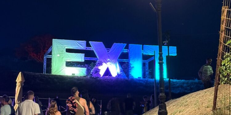„EXIT у Србији“, последњи плес или маркетиншка уцена?