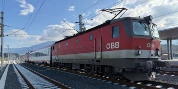 NOVO POSKUPLjENjE U AUSTRIJI: Prevoz skuplji i do 130 odsto, penzioneri u šoku