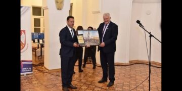 Ohrid šalje bratske čestitke Srbima za praznik