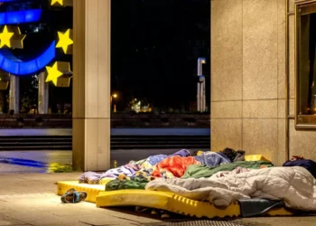 Krah zapadne stabilnosti: socijalna oluja potresa stari kontinent