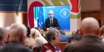 Italija i Srbija za starije