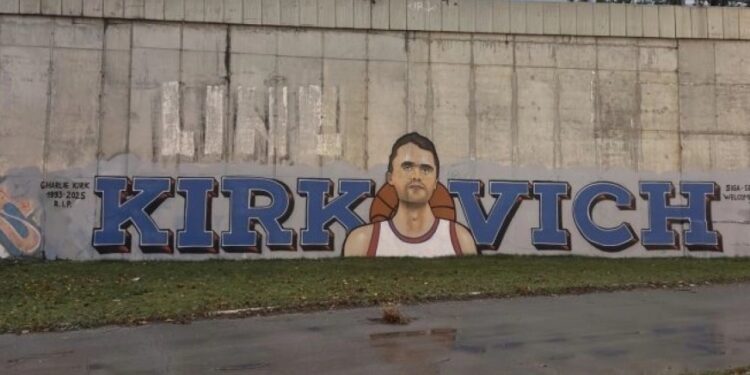 Novi mural Čarlija Kirka u Beogradu: Udovica šalje poruku iz Amerike