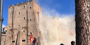 Užas u Rimu: Srušila se kula stara hiljadu godina – radnici zatrpani