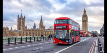 Britanija pod teretom sopstvene bahatosti: Dug od 2,6 biliona i nula odgovornosti