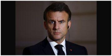 Makron šokirao Francusku: „Gradska elita plaća narko – dilere”