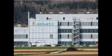 Pad mita o Švajcarskoj: Farmaceutski gigant isteruje radnike na ulicu