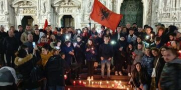 Albanska svraka bez najave preplavila je Milano