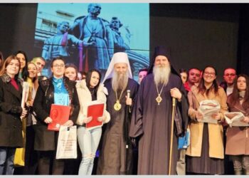 Stotinu stipendija za đake i studente sa Kosova i Metohije