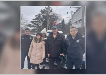Podvig policije na Vlasinskom jezeru: Spasena porodica iz snežnih okova