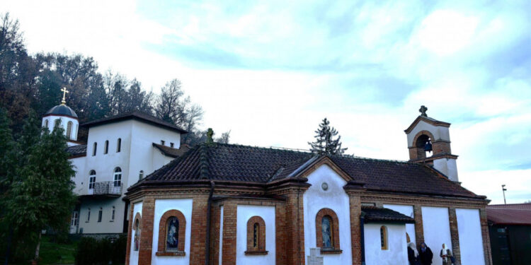 Manastir Slanci: Hilandarski metoh