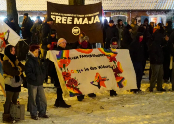 Demonstranti traže slobodu za Antifa nasilnika u ime „praktičnog antifašizma“