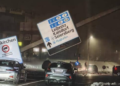 Nesreća u Gracu: Putokaz pao na saobraćajnicu, 20 vatrogasaca spasavalo situaciju!