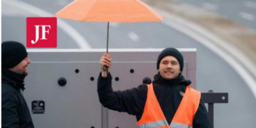 Fašizam u Berlinu? Ekstremisti blokirali auto-put zbog Merca!