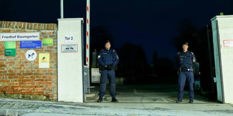 Devojčica (14) ubila nepoznatu ženu (65) u Austriji na groblju