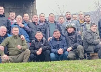 Praznik vinara i vinogradara po tradiciji, uz pesmu, obeležen u Orahovcu i Velikoj Hoči