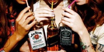 Mladi piju manje, alkoholna industrija gubi milijarde, ali upotreba kokaina raste