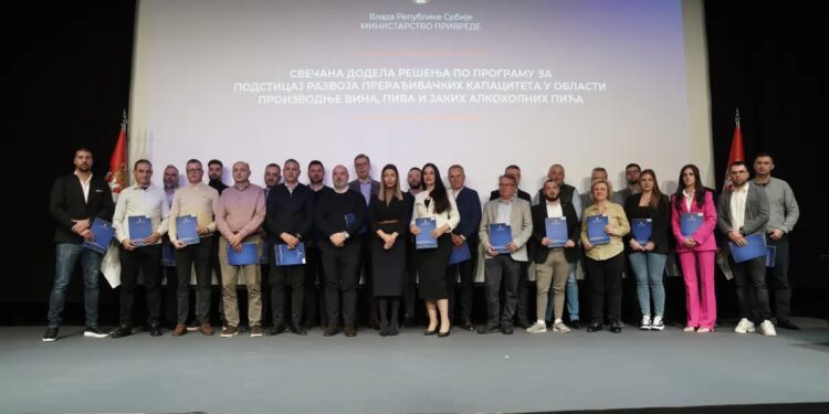 Duplirana podrška proizvođačima pića: Država istorijski ulaže u vinarije i destilerije