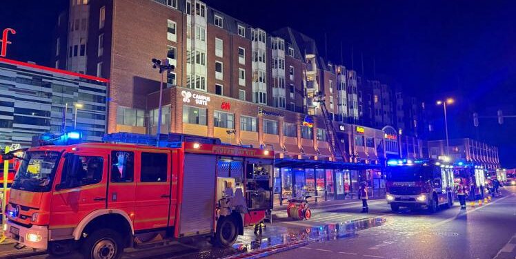 Požar u Severnoj Nemačkoj: Haos u centru grada, nekoliko ljudi se vodi kao nestalo