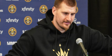 Povratak u stilu MVP-ja: Jokić srušio Memfis novim tripl-dablom