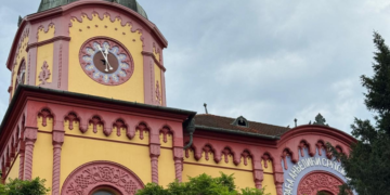 Sremski Karlovci: Grad romantike i tradicije na obali Dunava