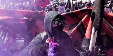 Antifa ubila 23-godišnjaka u Lionu: Život ugrožen svima koji misle drugačije