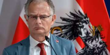 Austrijski ministar: Ovaj rat je glup i nepotreban za nas!