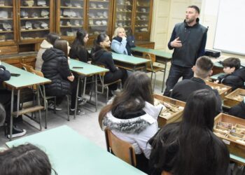 Deca sa Krfa otkrila tajne Zemuna: Edukativna tura za grčke đake