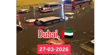 Dubai tone pod vodom: Luksuzni grad pretvoren u jezero za samo nekoliko sati