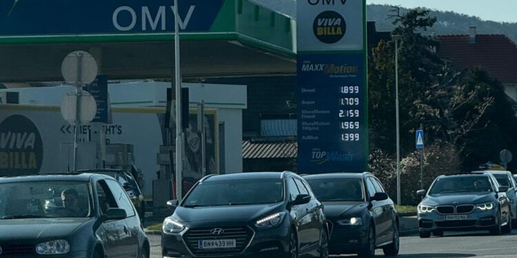 Italija i Austrija seku poreze na gorivo – Nemačka i dalje bez pravog odgovora