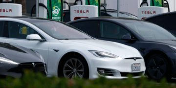 Tesla napada Japan: ,,All in“ na  sve, ili ništa