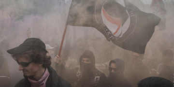 Eksplozija levoekstremnog i Antifa nasilja u Nemačkoj: Broj napada skočio za 43%