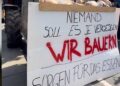 Traktori osvojili Beč: Hiljade seljaka blokirali centar