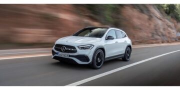 Mercedes-Benz povlači vozila zbog opasnog defekta: Vrata se ne mogu otvoriti iznutra