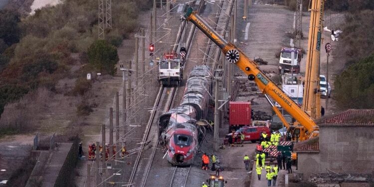 Španija: Zastoj u istrazi železničke tragedije, ne postoji  softver za crne kutije